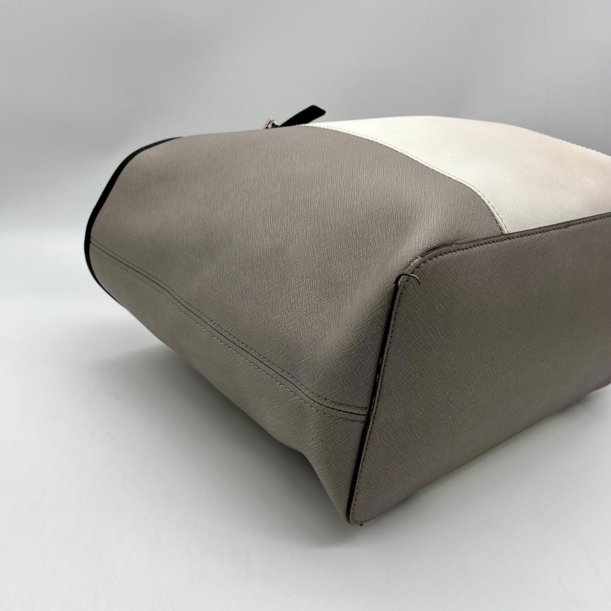 Michael Kors Gray And White Leather Colorblock Tote Bag