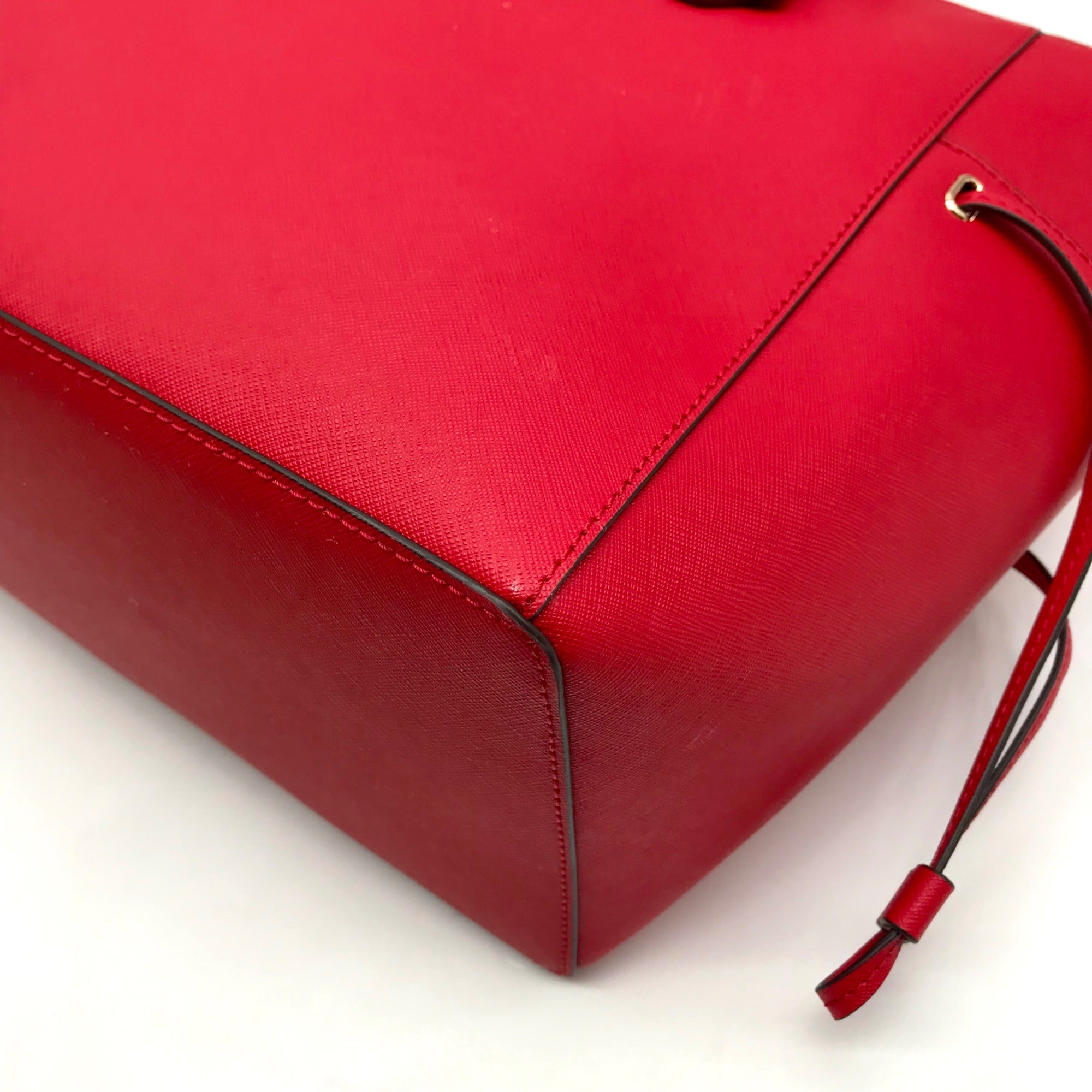 Michael Kors Red Saffiano Leather Large Gilly Tote And Wallet