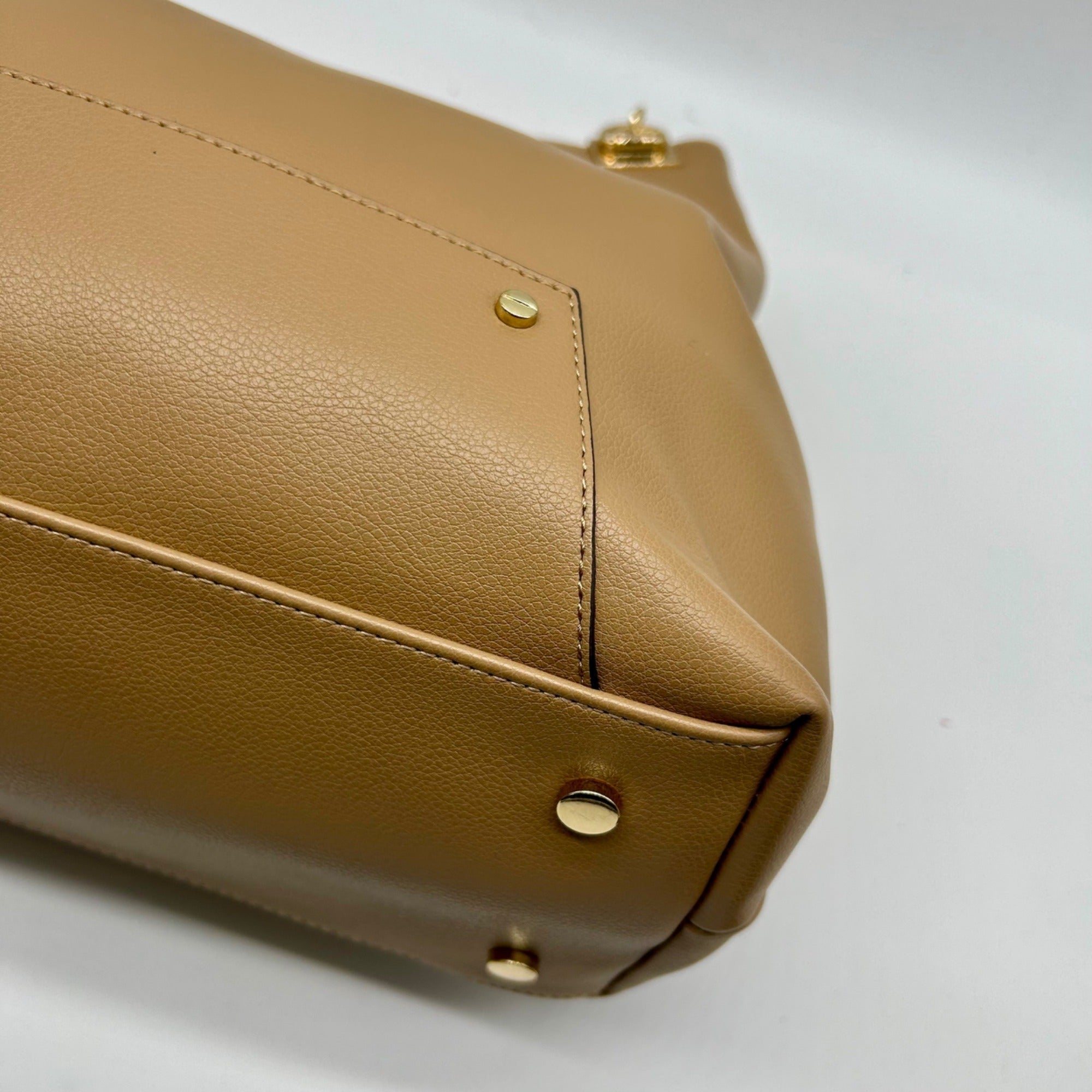 I.n.c. International Concepts Carmel Faux Leather Trippii Chain Tote