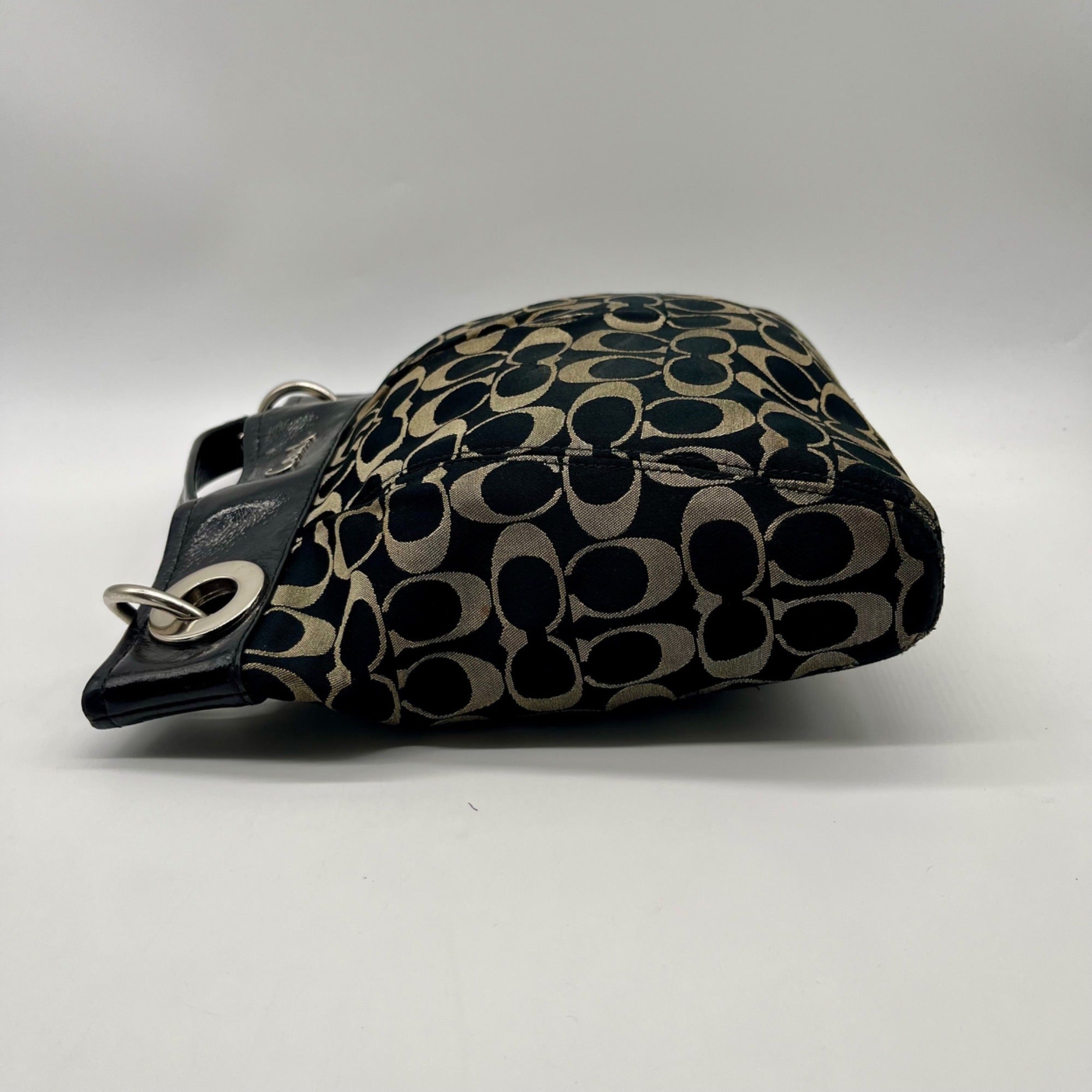 Coach Black &amp; Grey Signature Logo Shoulder Bag