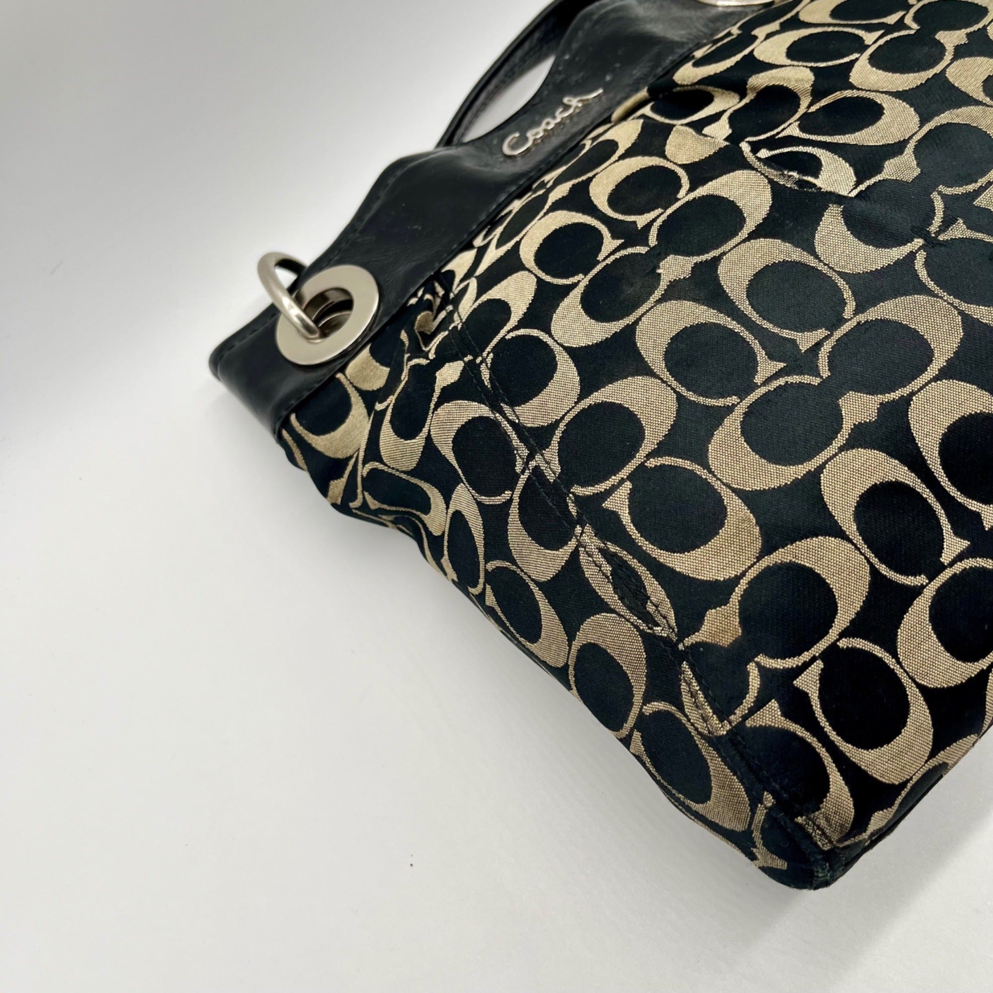 Coach Black &amp; Grey Signature Logo Shoulder Bag