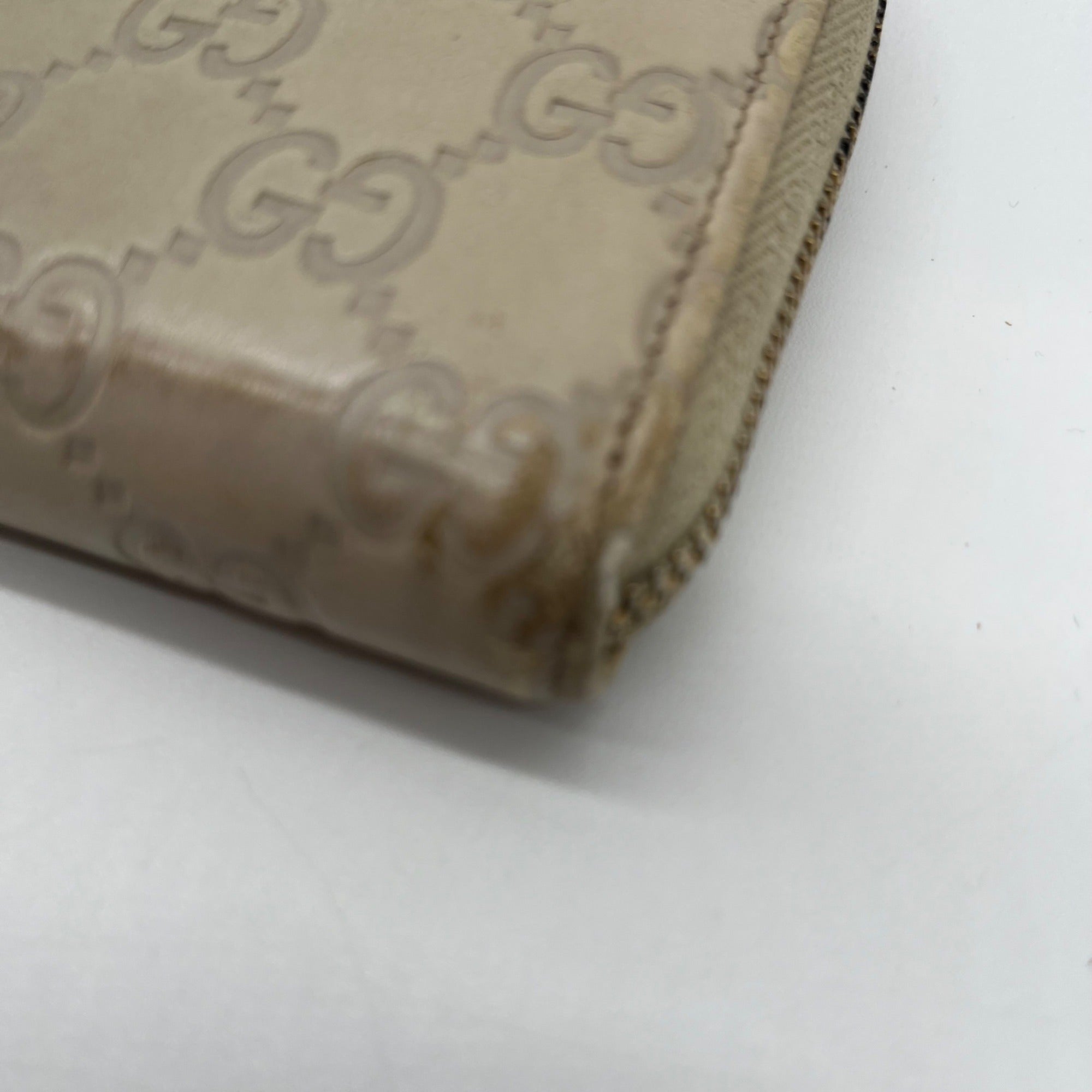 Gucci Beige Guccissima Leather Zip-Around Wallet