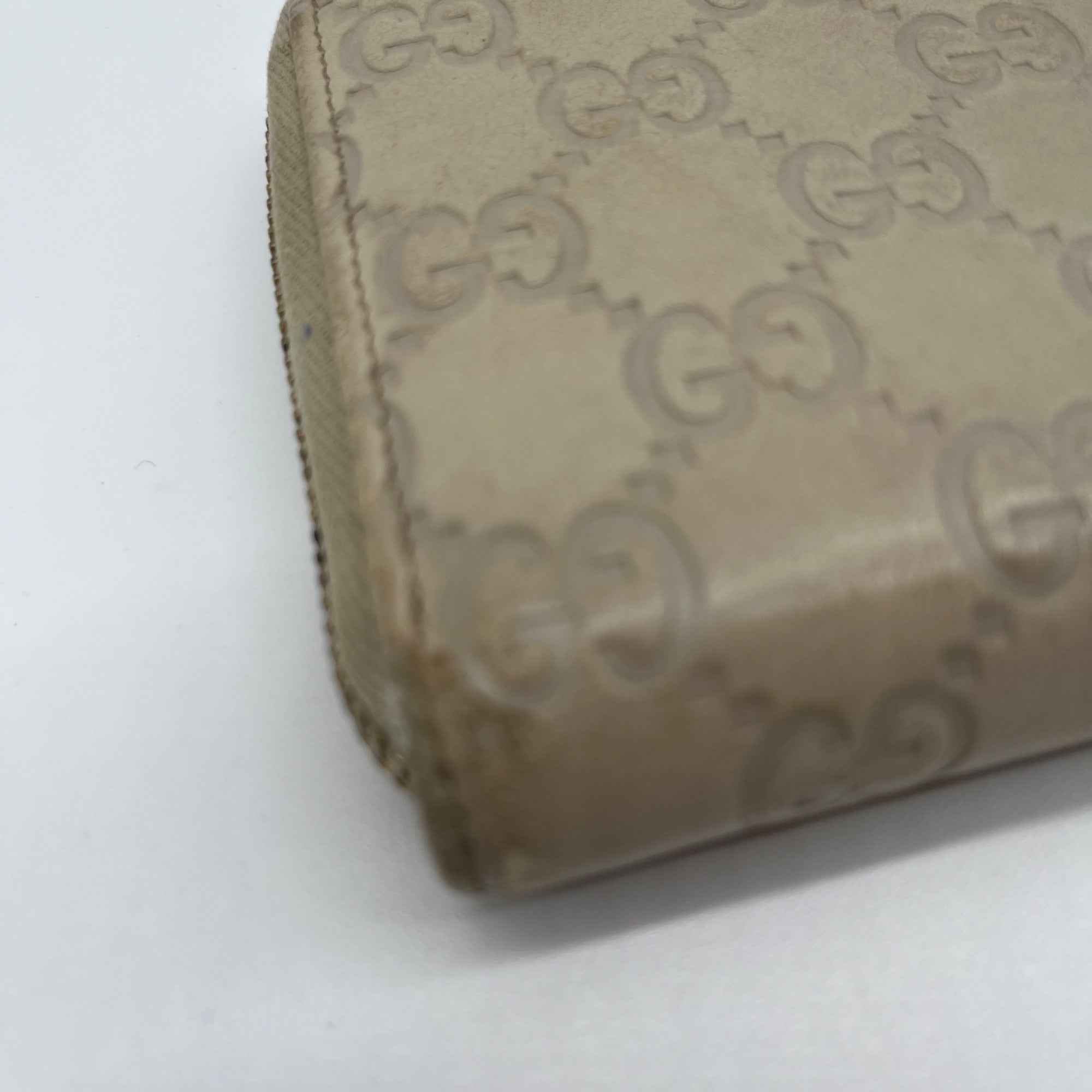 Gucci Beige Guccissima Leather Zip-Around Wallet