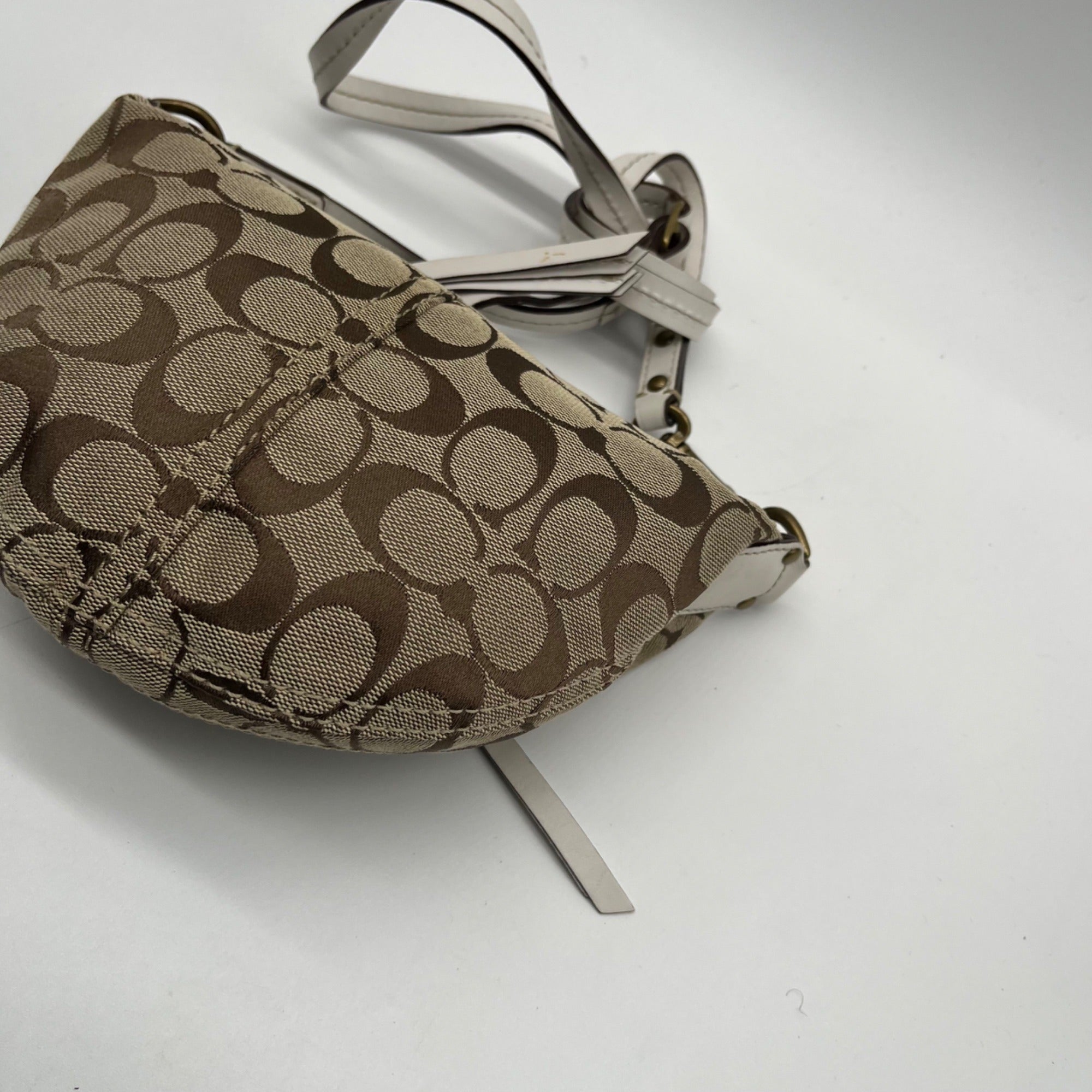 Coach Tan Signature Canvas Hobo Shoulder Bag 10840
