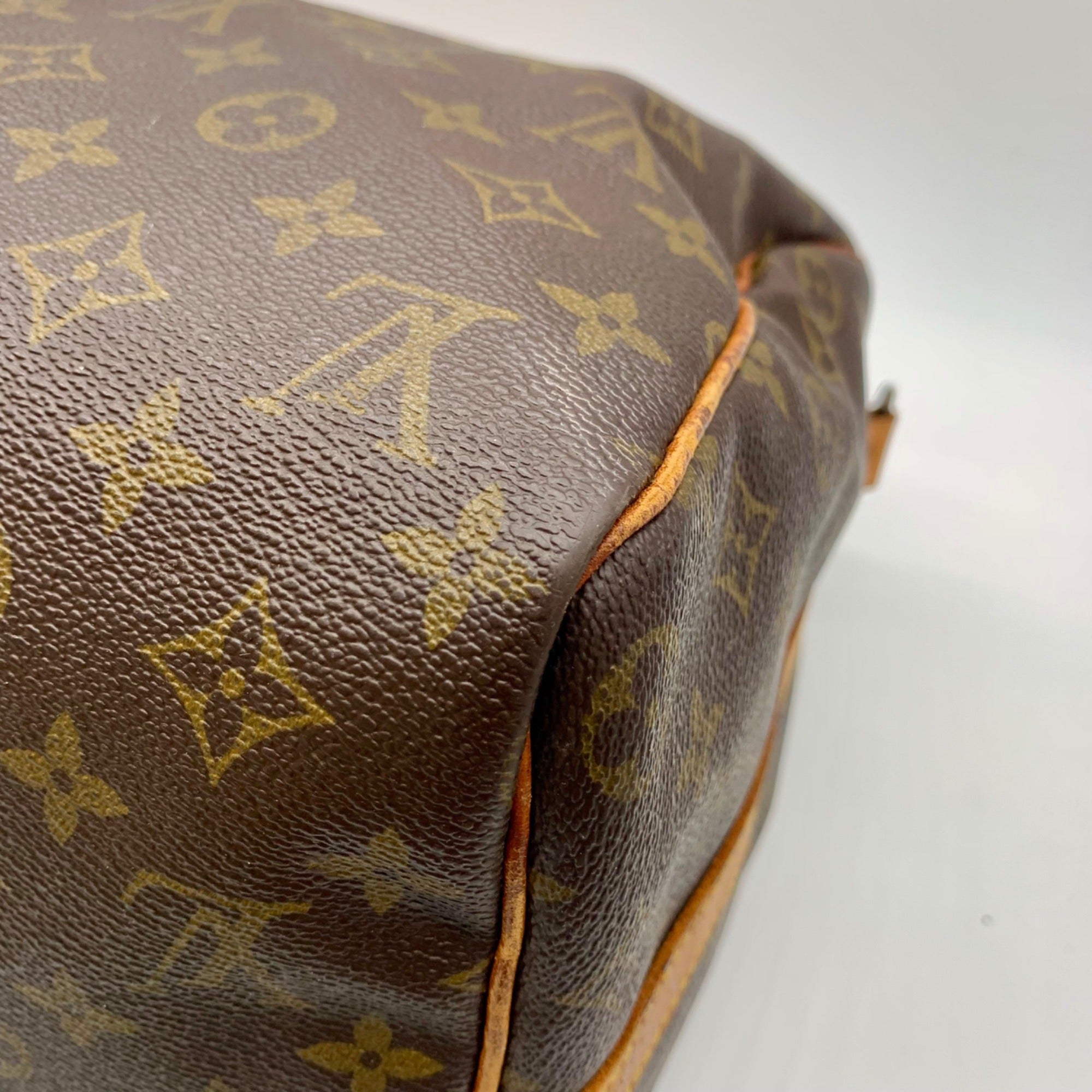 Louis Vuitton Keepall Monogram Duffle Bag