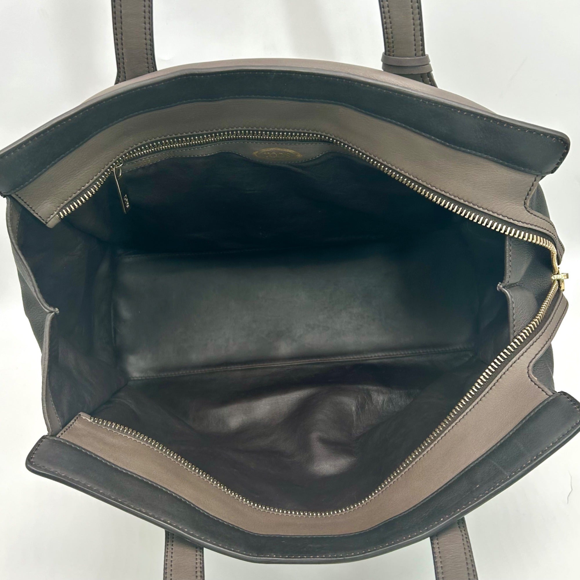 Tod&#39;s Gray &amp; Black Calfskin Leather Tote Bag