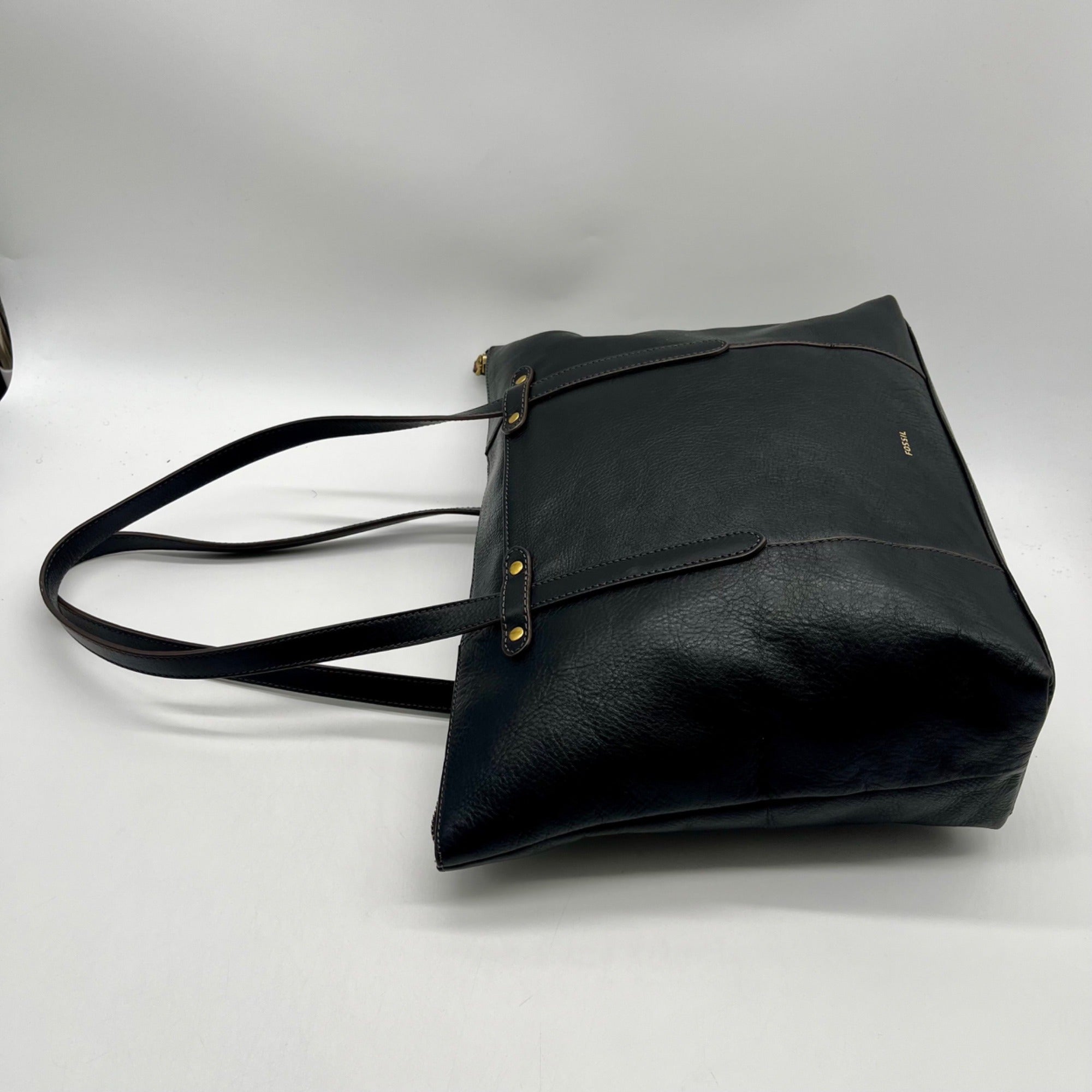 Fossil Black Pebbled Leather Shoulder Bag
