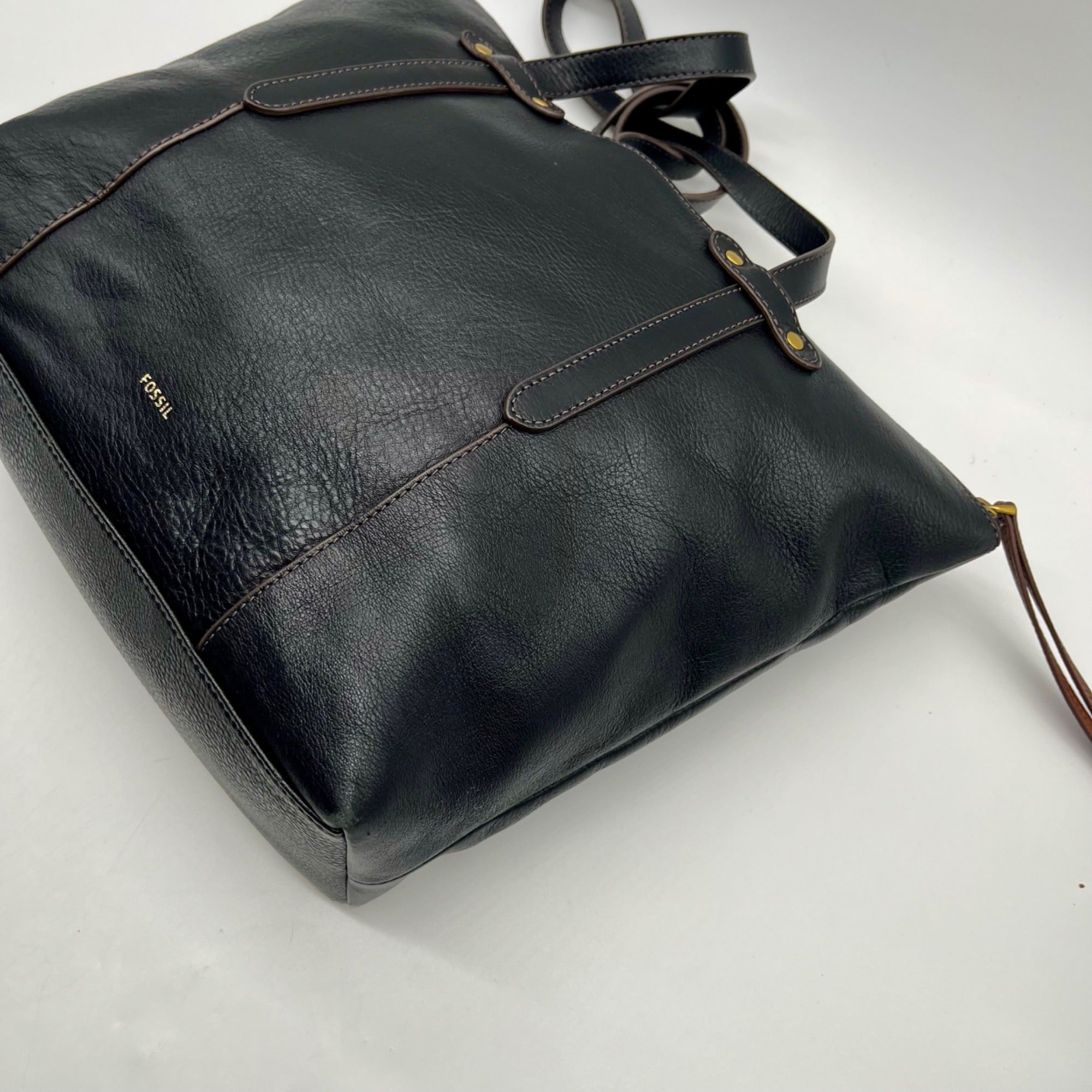 Fossil Black Pebbled Leather Shoulder Bag