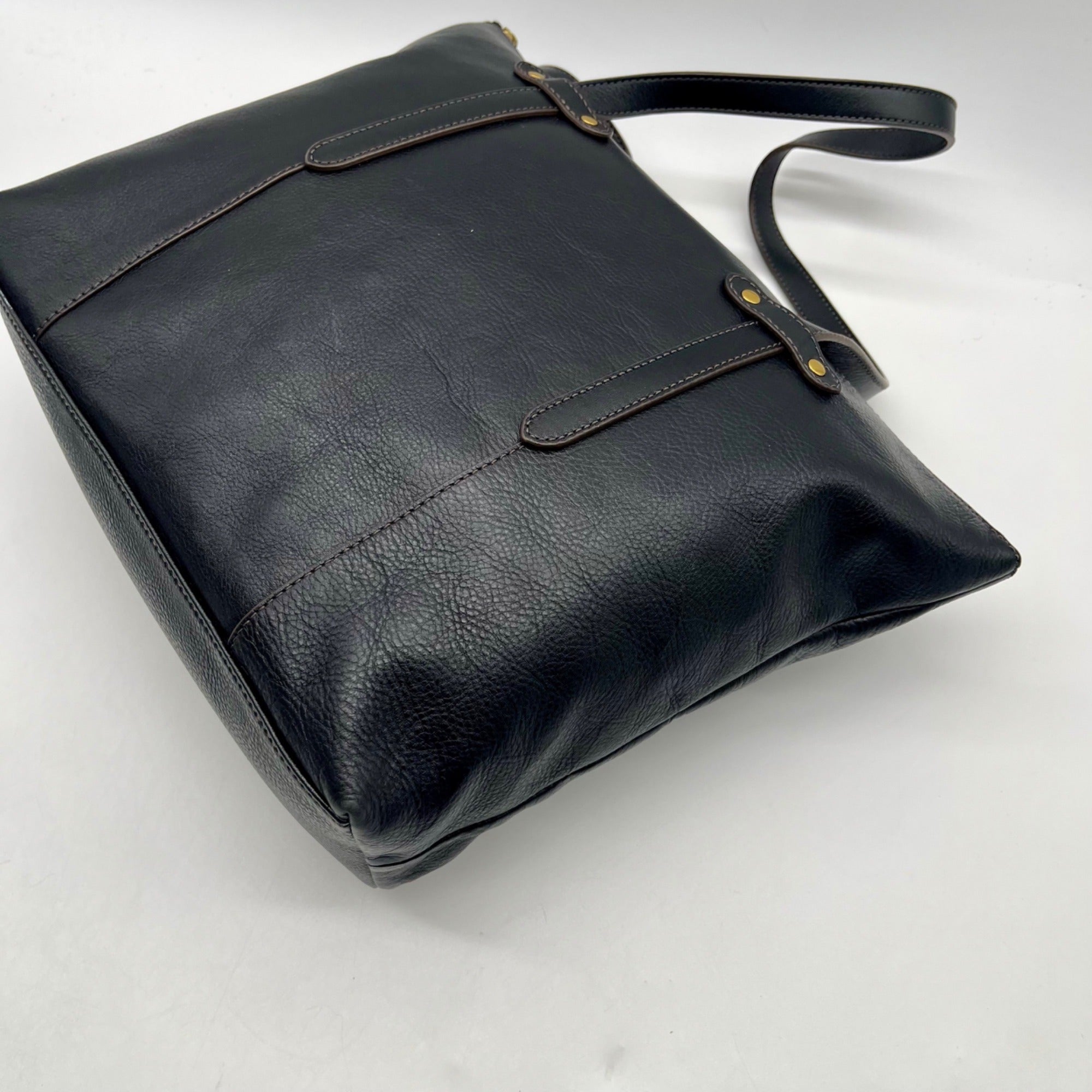 Fossil Black Pebbled Leather Shoulder Bag