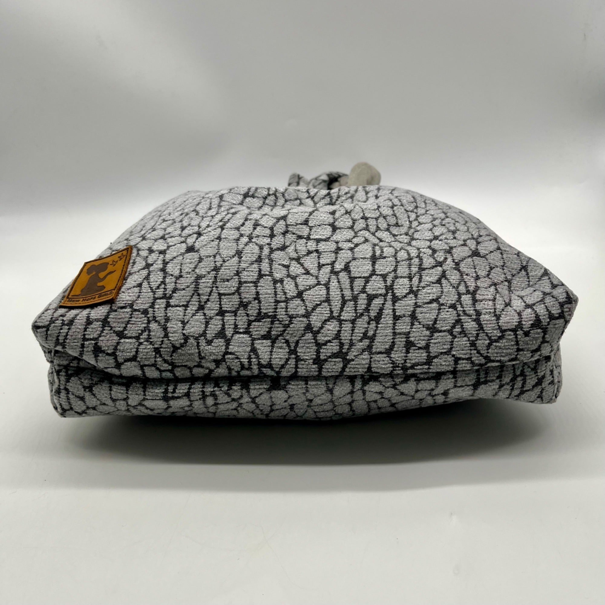 New Hope Girls Grey Croc-textured Hobo Bag